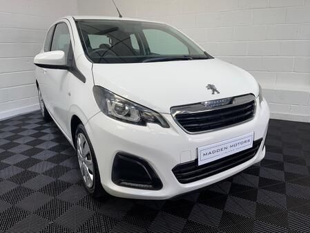 PEUGEOT