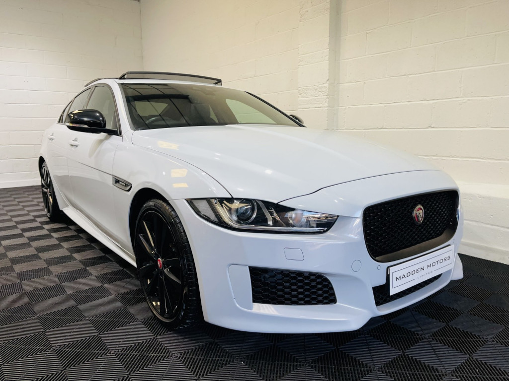 2018 Jaguar XE